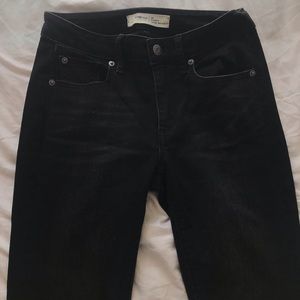 Women’s Size 26 Curvy Skinny Black Gap Moto Jeans